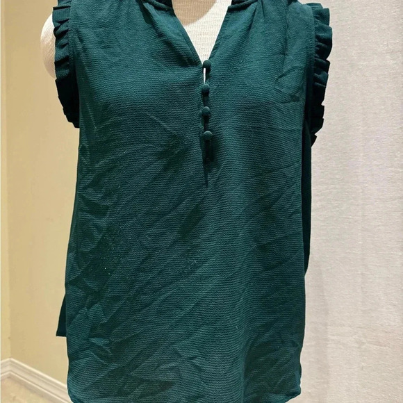 Shirt - Picture 1 of 7